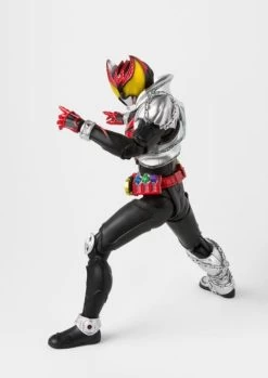Bandai Kamen Rider W S.H.Figuarts -Shinkocchou Seihou- Kamen Rider Kiva -Figure Toy 11feadd8 bda1 4c39 a1b6 a49c5a7d667a