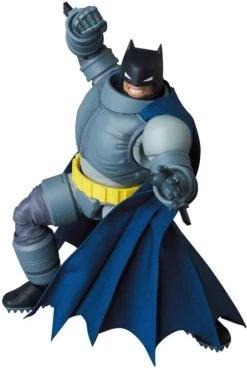 Batman The Dark Knight Returns MAFEX No.146 Armored Batman -Figure Toy 135f29fd 94ef 4b4a aac3 e6d77d222714