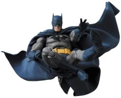 Batman: Hush MAFEX No.105 Batman -Figure Toy 21241a8d 13e5 494b 91ed e83d4d7ff9ab
