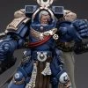Warhammer 40K Ultramarines Chapter Master Marneus Calgar 1/18 Scale Figure