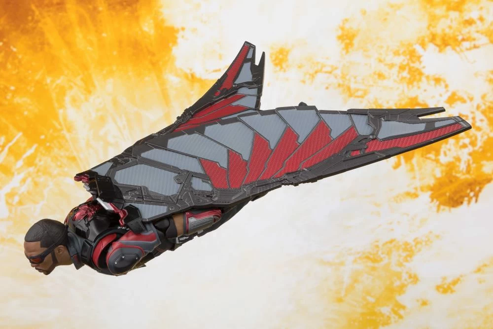 Bandai Avengers: Infinity War S.H.Figuarts Falcon 5 Bandai Avengers: Infinity War S.H.Figuarts Falcon - Image 3