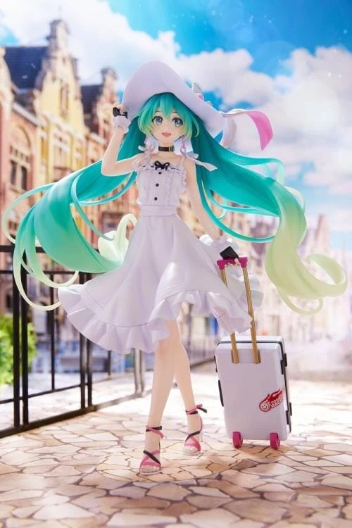 Vocaloid Hatsune Miku GT Project Racing Miku (2021 Private Ver.) 1/7 Scale Figure 5 Vocaloid Hatsune Miku GT Project Racing Miku (2021 Private Ver.) 1/7 Scale Figure - Image 3