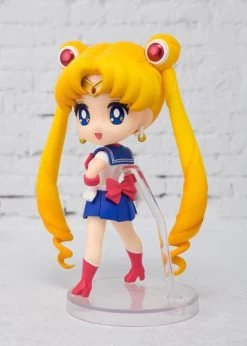 Bandai Sailor Moon Figuarts Mini Sailor Moon -Figure Toy 48c4c406 fe53 4005 8f2f 7ad60221086a