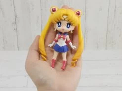 Bandai Sailor Moon Figuarts Mini Sailor Moon -Figure Toy 4be88ed2 1f64 4fe3 801b d9517d052cee Copy