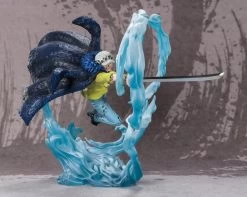 Bandai One Piece FiguartsZERO Extra Battle Trafalgar Law (Battle Of Monsters On Onigashima) -Figure Toy 500e9bff 31f0 4b19 b76b 9f823fb0705b