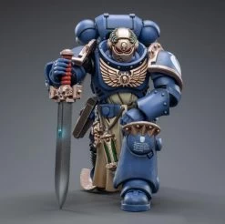 Warhammer 40K Ultramarines Primaris Company Champion 1/18 Scale Figure -Figure Toy 811ed873 abc9 4933 92f6 ba49fa5f57cd