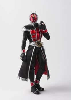 Bandai Kamen Rider S.H.Figuarts -Shinkocchou Seihou- Kamen Rider Wizard (Flame Style) -Figure Toy 99c3022c 4ee0 44d2 8a7a e5b06a3e18e5
