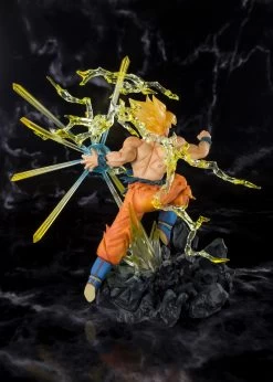 Super Saiyan Son Goku -The Burning Battles- "Dragon Ball Z", Bandai FiguartsZERO -Figure Toy BAS55388 03