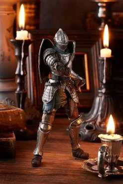 Demon's Souls (PS5) Figma No.590 Fluted Armor -Figure Toy e1de21ee 118c 4f53 8a71 4ec6a466379e