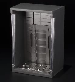 Bandai Iron Man 2 S.H.Figuarts Iron Man Mark VI & Hall Of Armor Set -Figure Toy ebecb57f c8fc 445c 8e97 16ddca08d56d