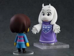 Undertale Nendoroid No.2123 Toriel -Figure Toy f86210a1 02f9 4126 9baf 2c7526e085ca