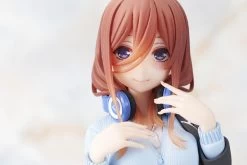 The Quintessential Quintuplets Nakano Miku (Uniform Ver.) Coreful Figure -Figure Toy f9c4cc2b 7c4c 439b a00f 7968151bc1d5
