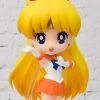 Bandai Sailor Moon Figuarts Mini Sailor Venus -Figure Toy fc4ef484 6000 49d0 bf77 9e533a54c6c7